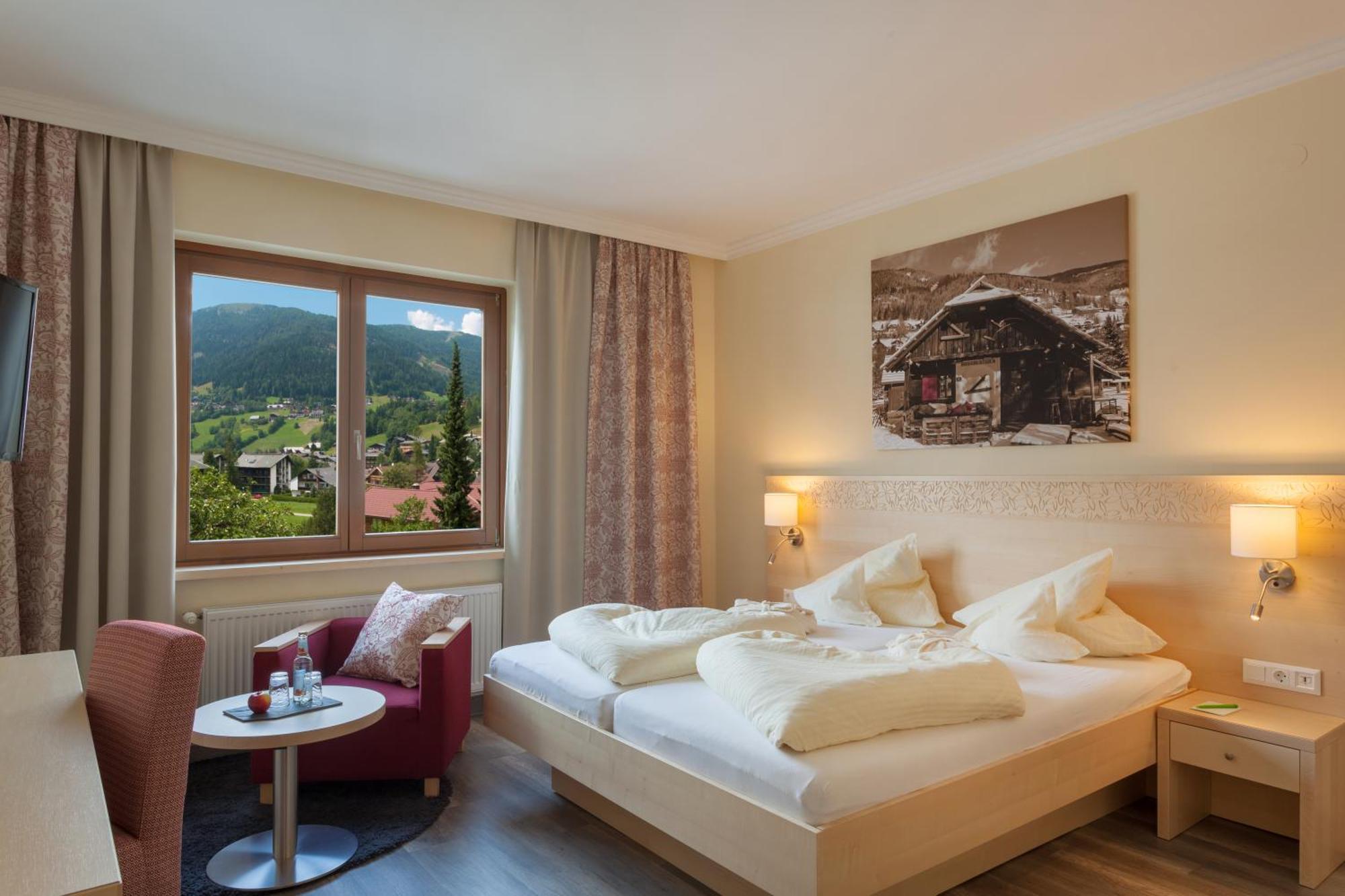 Family & Sporthotel Kaerntnerhof Bad Kleinkirchheim Exterior photo